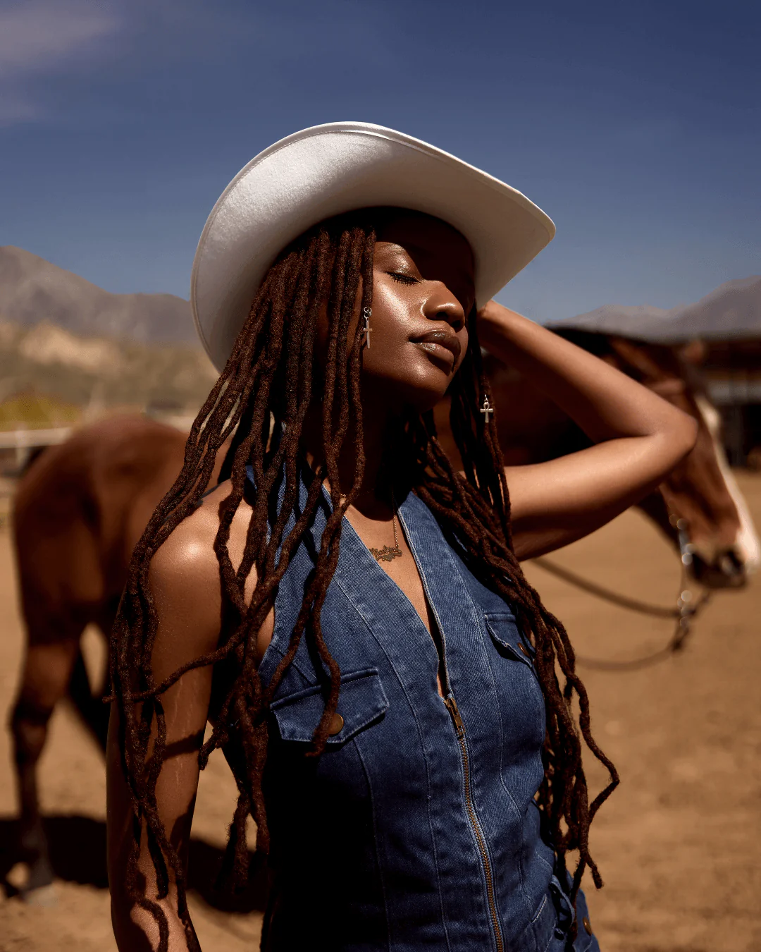 White Satin Lined Cowboy Hat